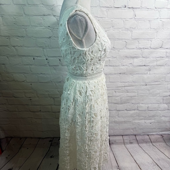 LULUS Ivory Lace Midi Dress XS - Picture 4 of 10
